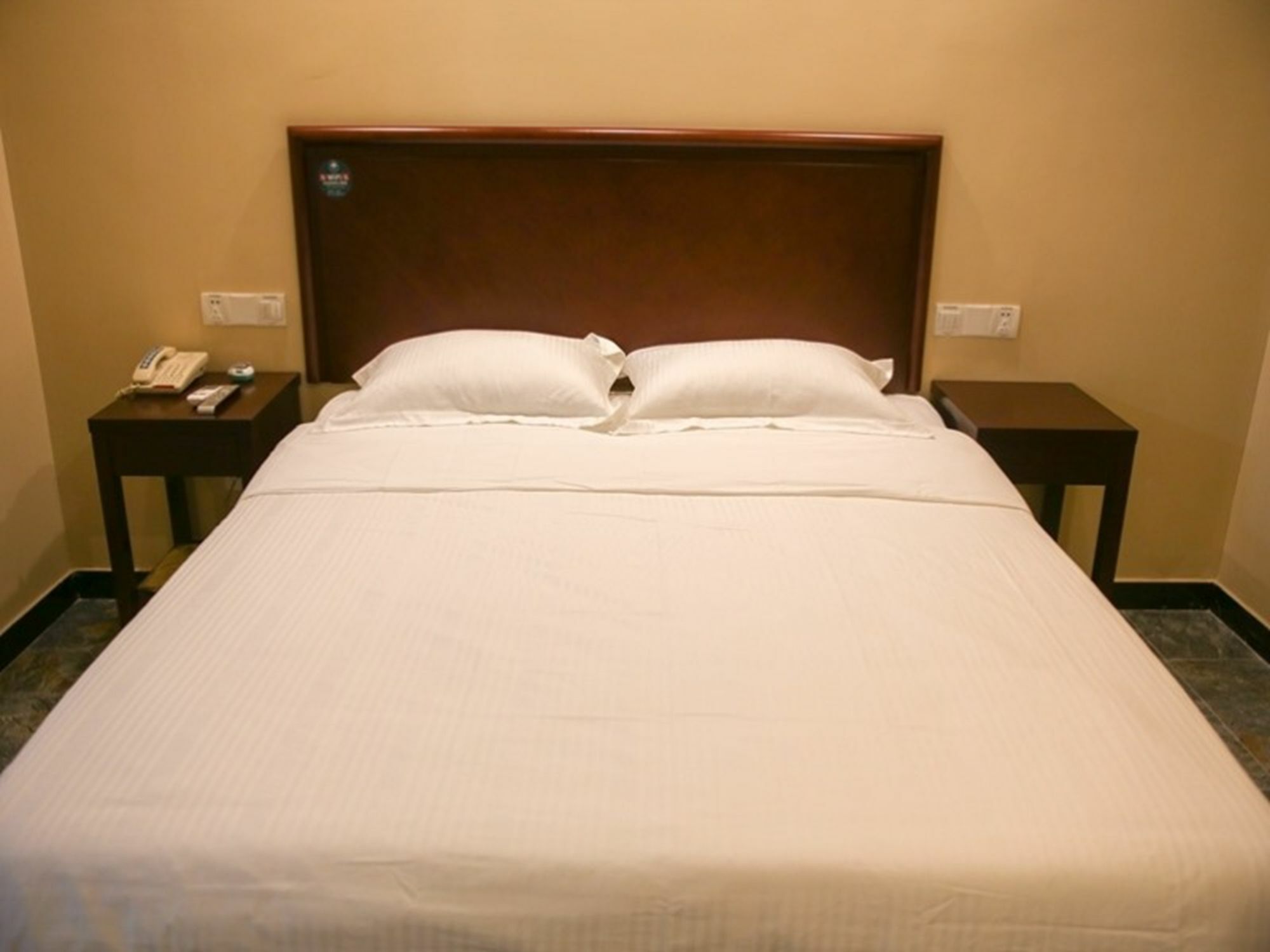 Greentree Inn Jiangsu Zhenjiang Dingmao Industrial Park Wode Square Express Hotel Zhenjiang (Jiangsu) Exterior foto